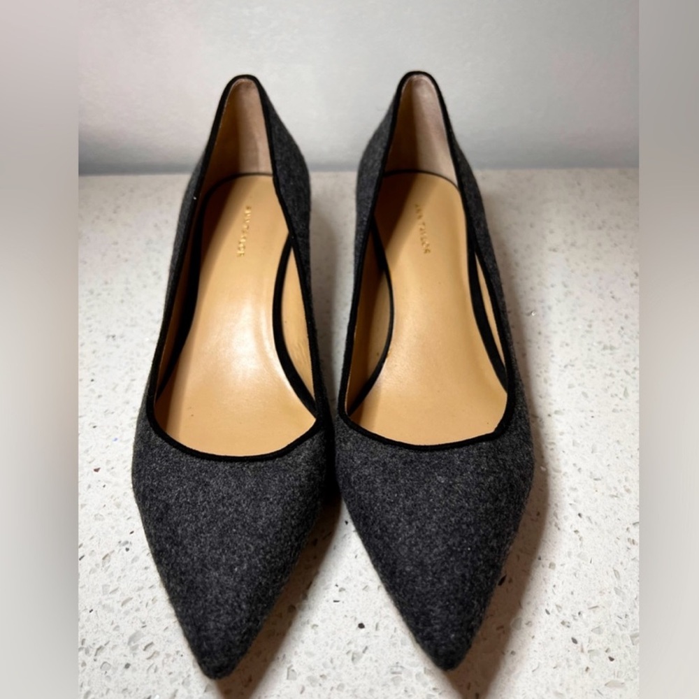 Ann Taylor kitten heels